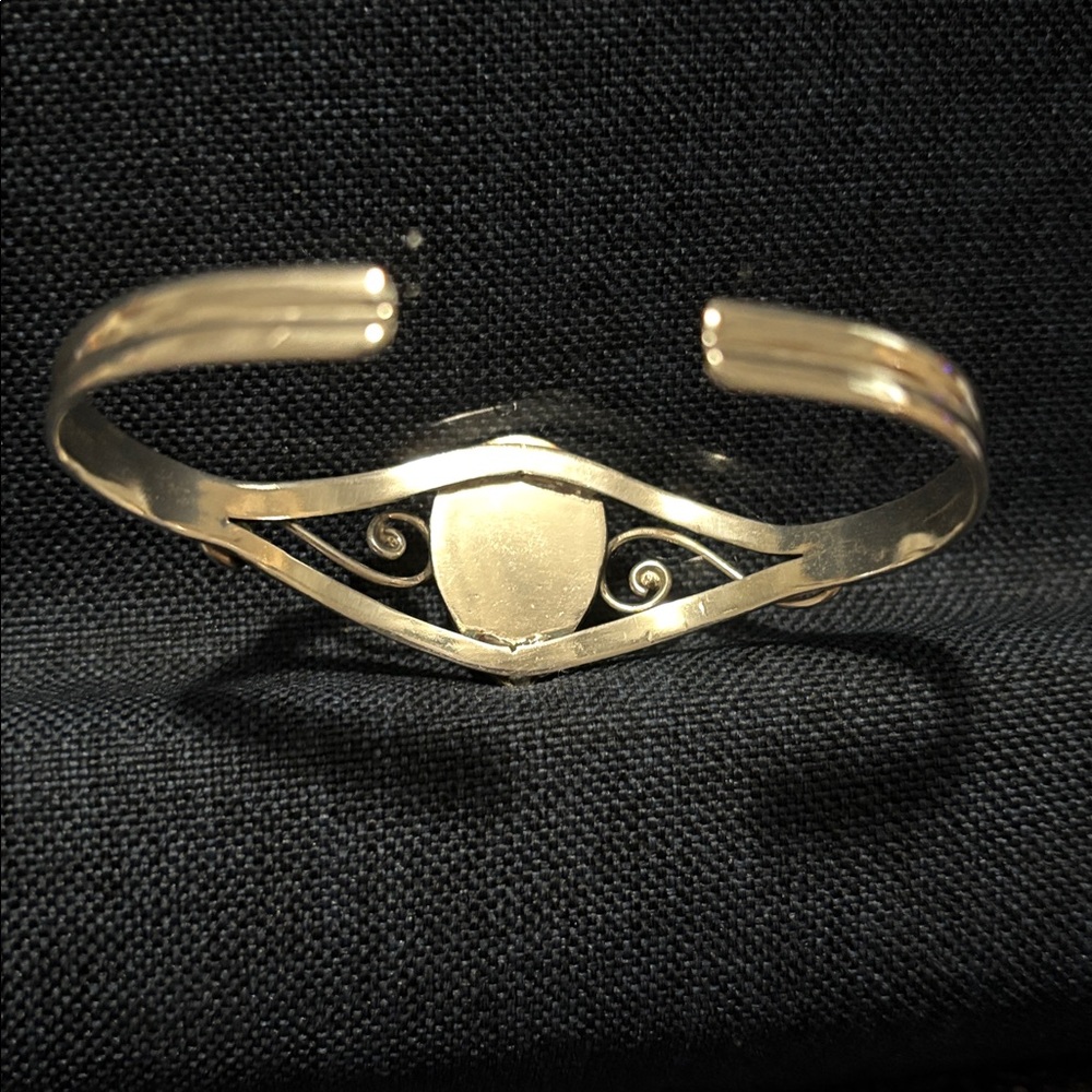 STERLING SILVER pink moonstone cuff - Picture 2 of 6
